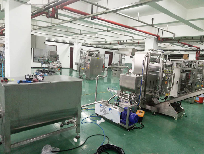 開火鍋底料工廠需要什么設備 火鍋底料包裝機